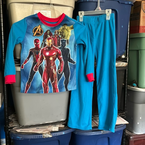 Marvel Advengers Infinity War 2 piece Blue Pajama Set Fleece Ironman Antman 6/7 - Picture 3 of 16